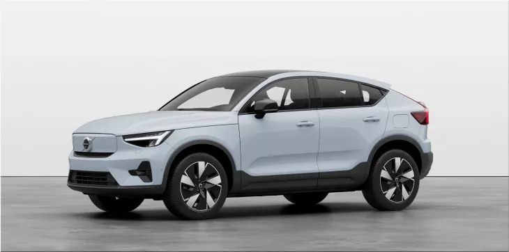 From V60 to EX40: Volvo's Shift to Fully Electric Models Reshapes Danish Roads