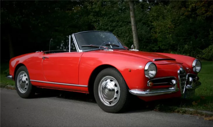 The Alfa Romeo Giulia Spider has been named "Classic Car of the Year"