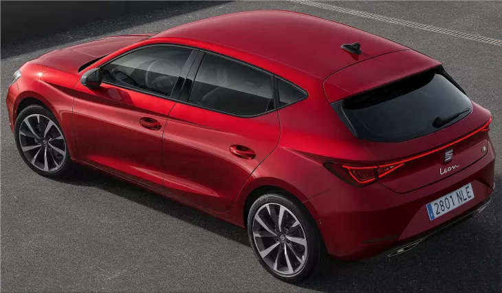 The new Seat Leon with 204 hp and a range up to 60 km